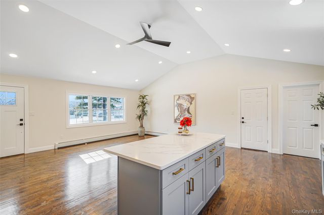 45 Oaklawn Avenue, Farmingville, NY 11738