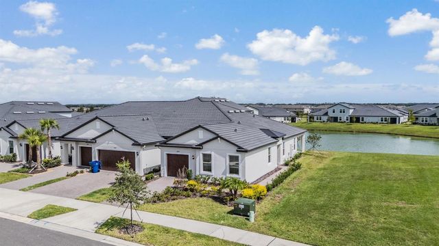 10935 GABLE DIG LOOP, San Antonio, FL 33576