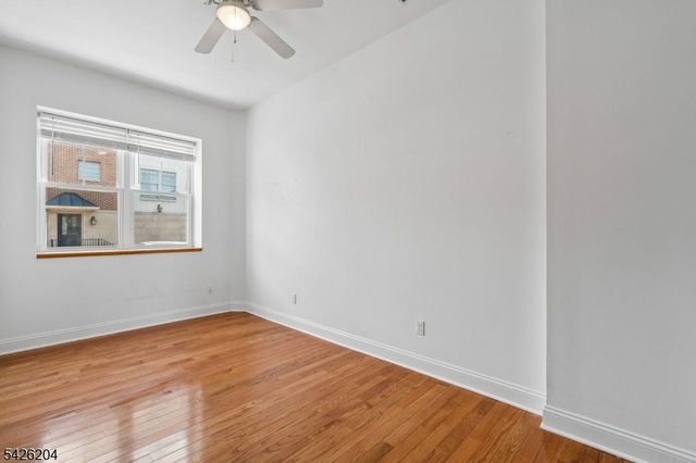 1 Grant St 1, Montclair Twp., NJ 07042