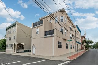 1 Grant St 1, Montclair Twp., NJ 07042