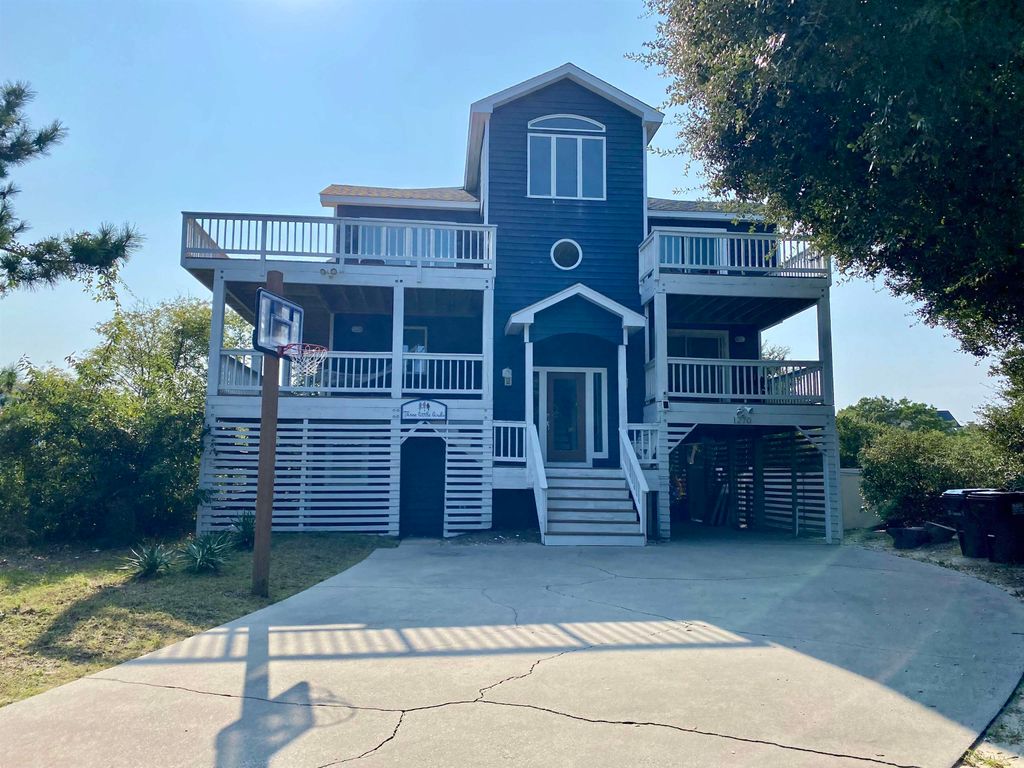 Image 1 of property listing at 1270 Fourwinds Court Lot 79, Corolla, NC 27927