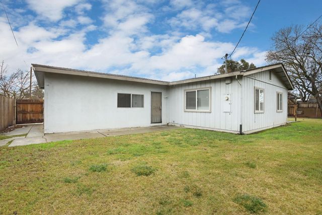 9033 Santa Maria Way, Stockton, CA 95210