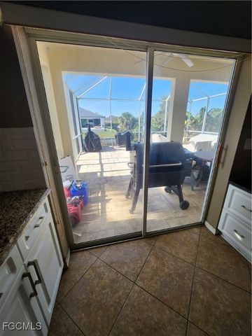 1402 NE 21st AVE, Cape Coral, FL 33909