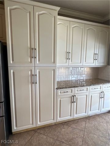 1402 NE 21st AVE, Cape Coral, FL 33909