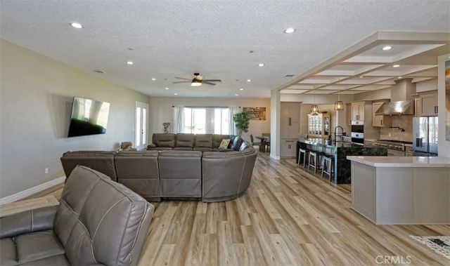 23280 Ramona Avenue, Apple Valley, CA 92307