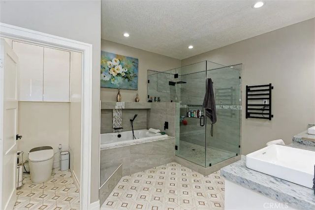 23280 Ramona Avenue, Apple Valley, CA 92307