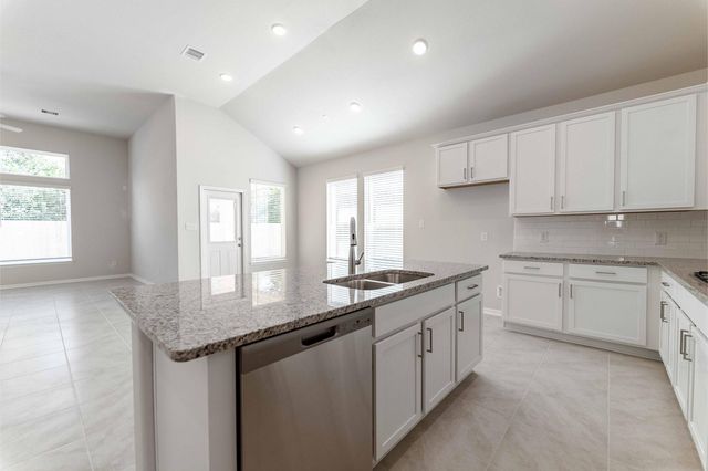 426 Riesling Drive, Alvin, TX 77511