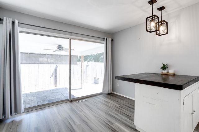 9221 W Suncrest St, Wichita, KS 67212