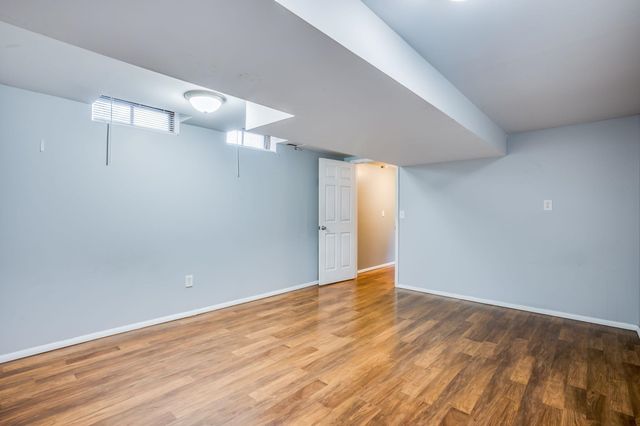 9221 W Suncrest St, Wichita, KS 67212