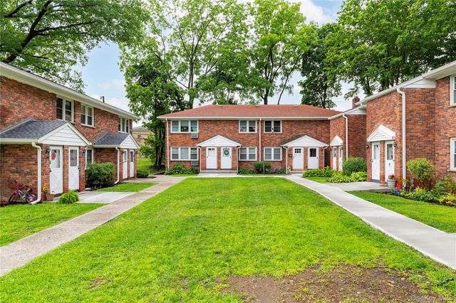 2710 South Road B5, Poughkeepsie, NY 12601