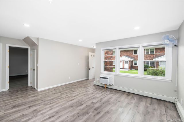 2710 South Road B5, Poughkeepsie, NY 12601