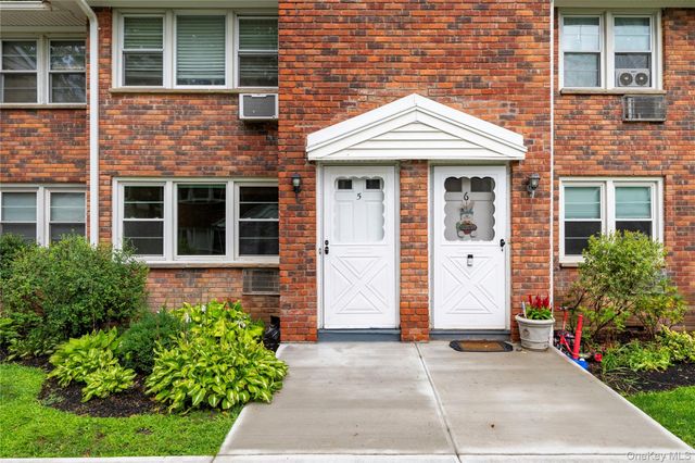 2710 South Road B5, Poughkeepsie, NY 12601