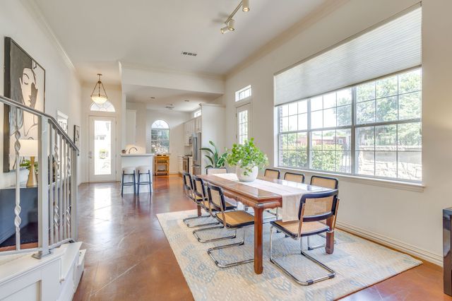 5065 Pershing Avenue, Fort Worth, TX 76107
