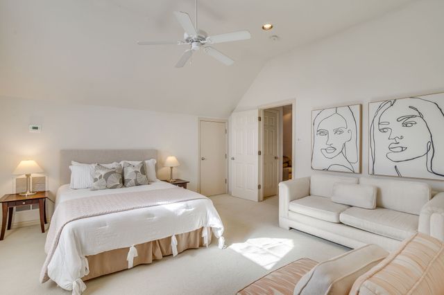 5065 Pershing Avenue, Fort Worth, TX 76107