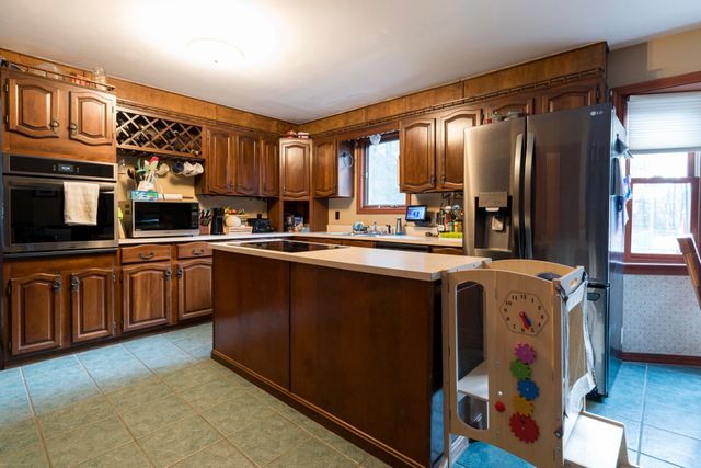 95 Plain Road, Hinsdale, NH 03451