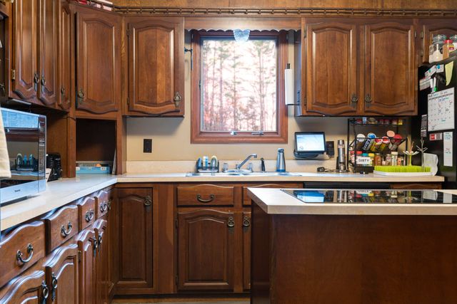 95 Plain Road, Hinsdale, NH 03451