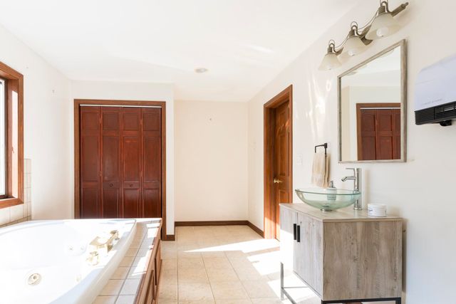 95 Plain Road, Hinsdale, NH 03451