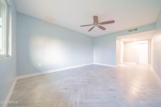 9902 W RAINTREE Drive, Sun City, AZ 85351