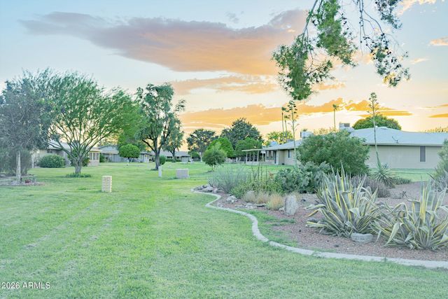 9902 W RAINTREE Drive, Sun City, AZ 85351
