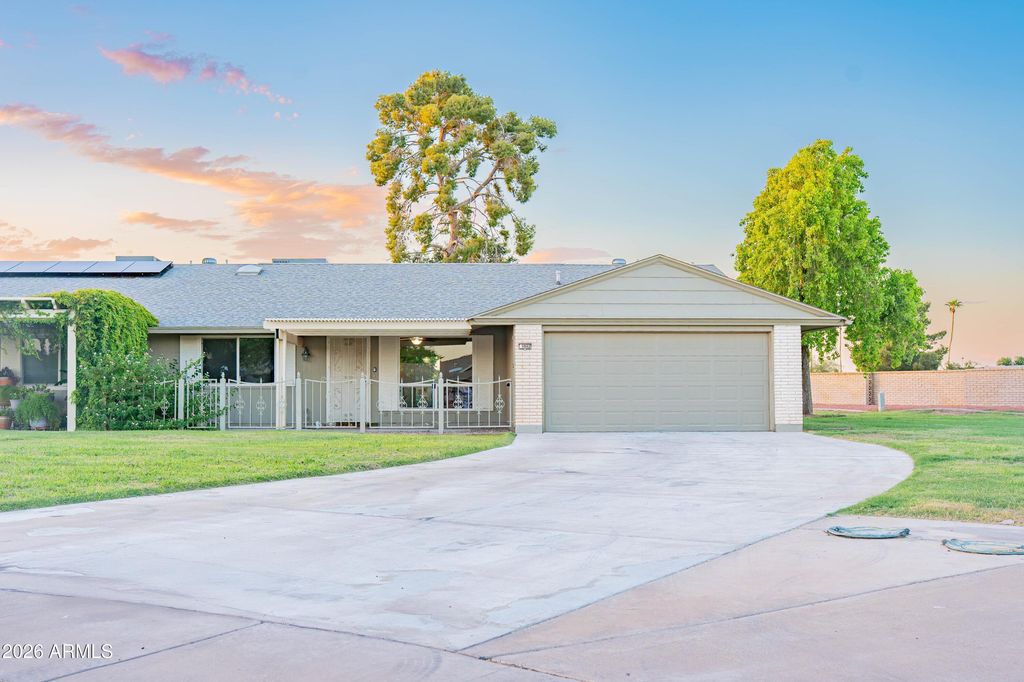 9902 W RAINTREE Drive, Sun City, AZ 85351