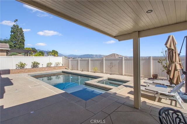 29745 Desmond Drive, Highland, CA 92346