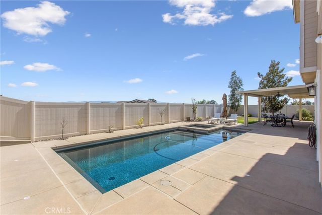29745 Desmond Drive, Highland, CA 92346