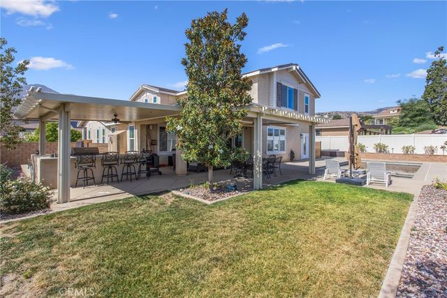 29745 Desmond Drive, Highland, CA 92346