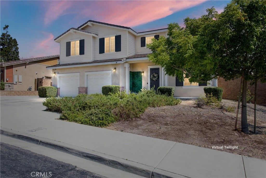 Image 4 of property listing at 29745 Desmond Drive, Highland, CA 92346