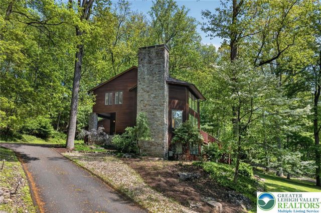 5069 5th Street, Upper Milford Twp, PA 18049