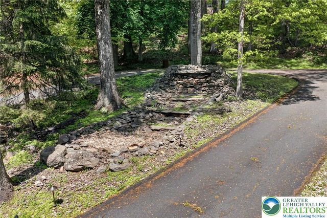 5069 5th Street, Upper Milford Twp, PA 18049
