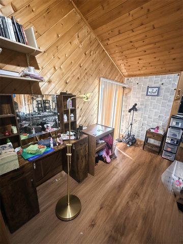1252 Charlesgate Circle, Amherst, NY 14051
