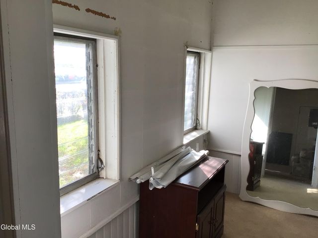 1339 3rd Avenue, Watervliet, NY 12189