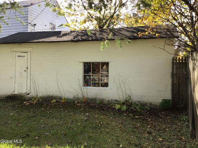 1339 3rd Avenue, Watervliet, NY 12189