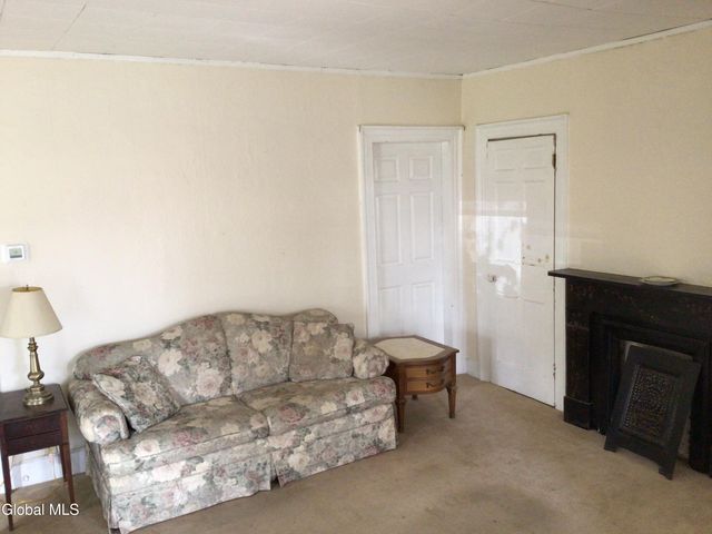 1339 3rd Avenue, Watervliet, NY 12189