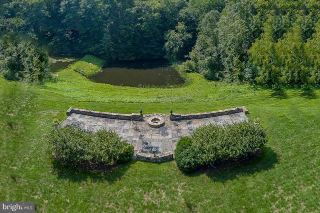 GLENSIDE RD, Downingtown, PA 19335