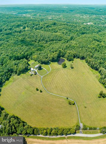 GLENSIDE RD, Downingtown, PA 19335