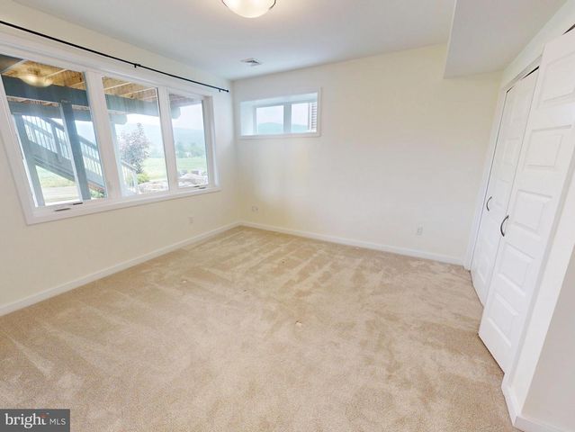 194 DEREK DR, Boalsburg, PA 16827