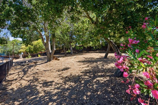 19054 Vannoy Court, Castro Valley, CA 94546