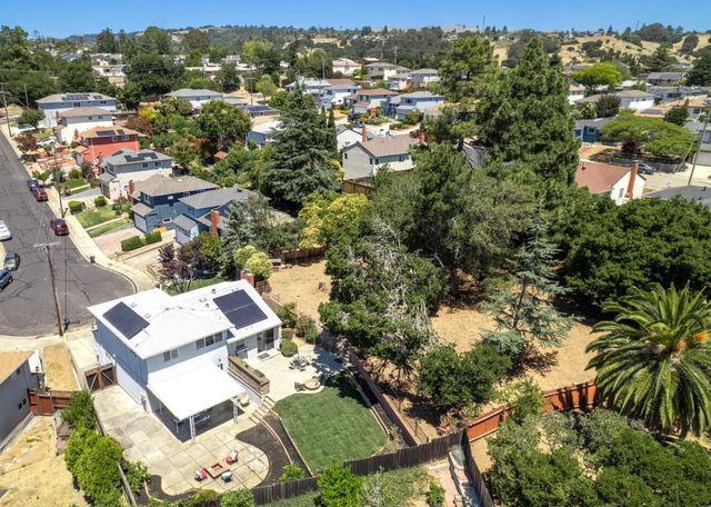 19054 Vannoy Court, Castro Valley, CA 94546
