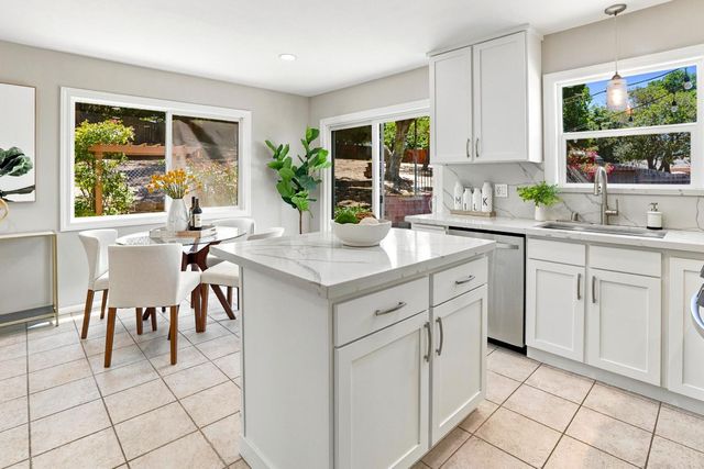 19054 Vannoy Court, Castro Valley, CA 94546