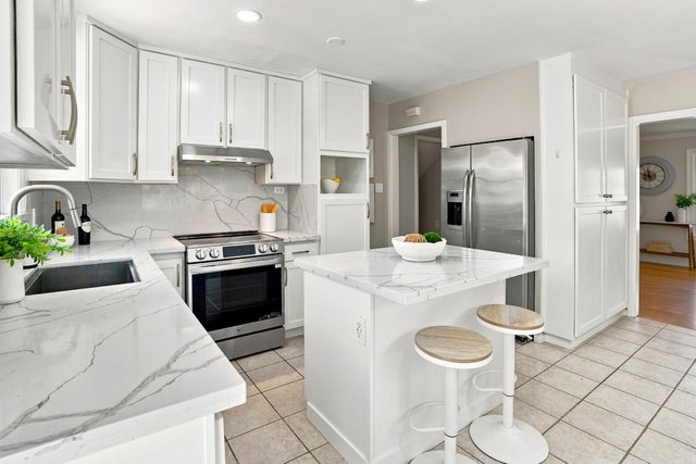 19054 Vannoy Court, Castro Valley, CA 94546