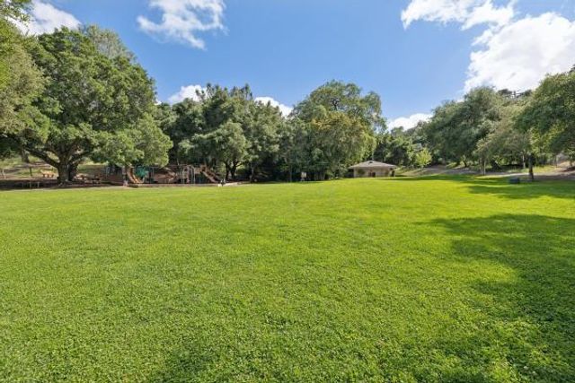 19054 Vannoy Court, Castro Valley, CA 94546