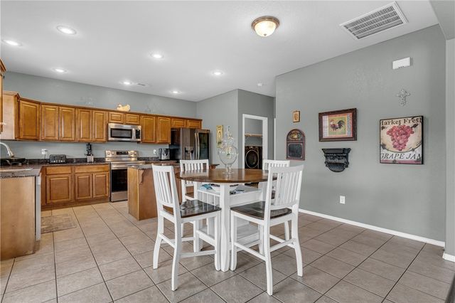 12014 Delaney Court, Farmington, AR 72730