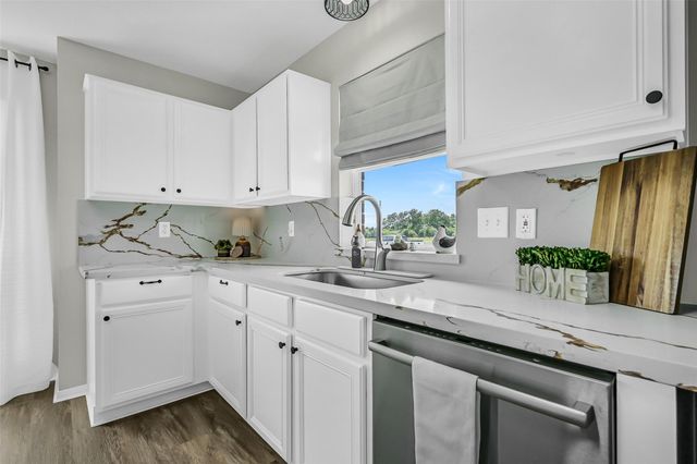 5901 Scopel Road, Manvel, TX 77578