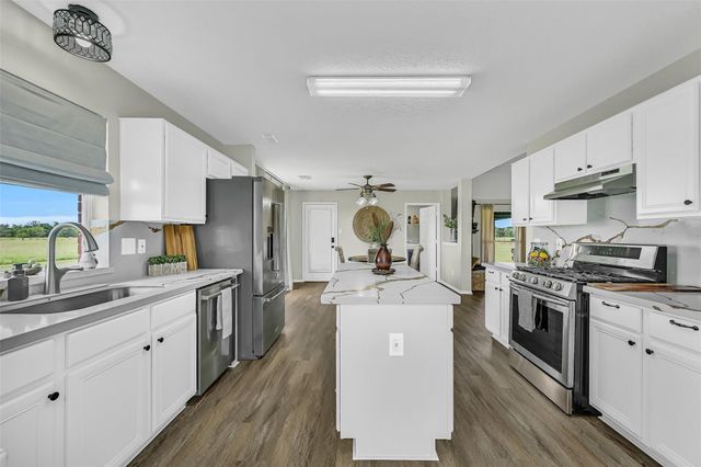 5901 Scopel Road, Manvel, TX 77578
