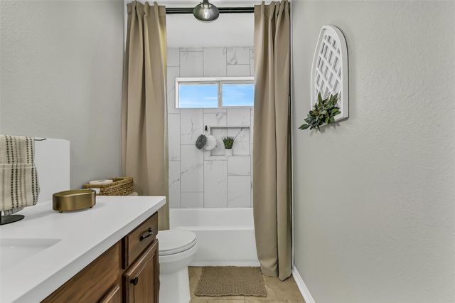 5901 Scopel Road, Manvel, TX 77578