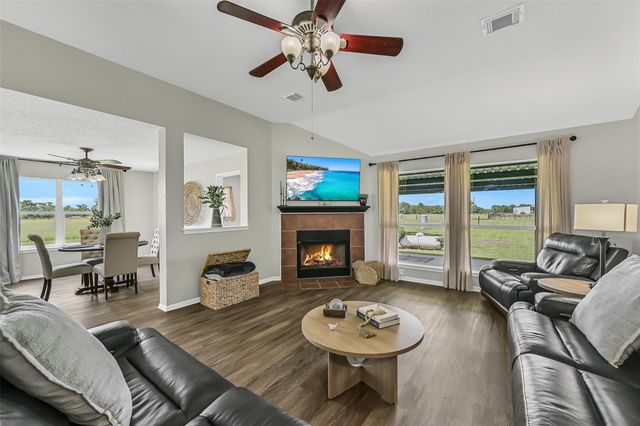 5901 Scopel Road, Manvel, TX 77578