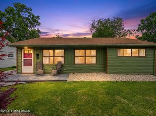 4911 Raven Rd, Louisville, KY 40213