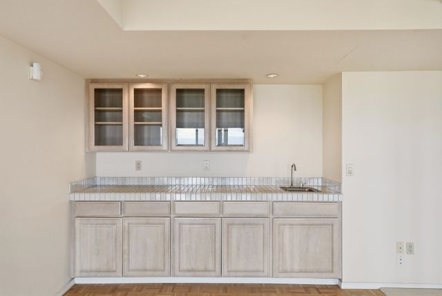 9108 N KENSINGTON Dr, Spokane, WA 99208