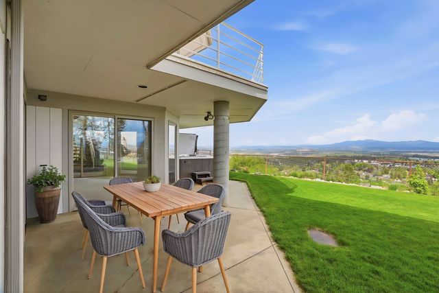 9108 N KENSINGTON Dr, Spokane, WA 99208